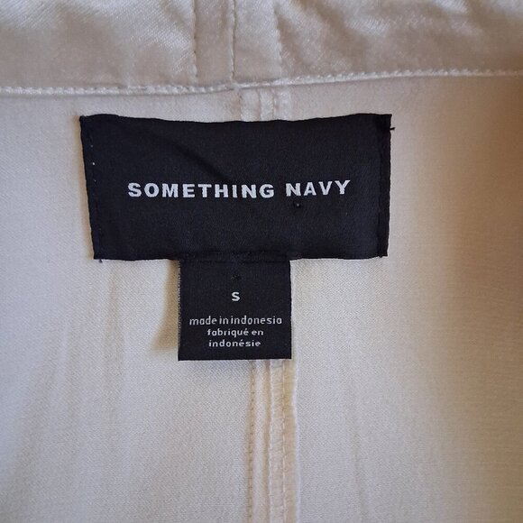 Something Navy NWT Women's S Ivory Grand Lapel Satin Long Trench Coat *FLAWS* - Picture 6 of 16